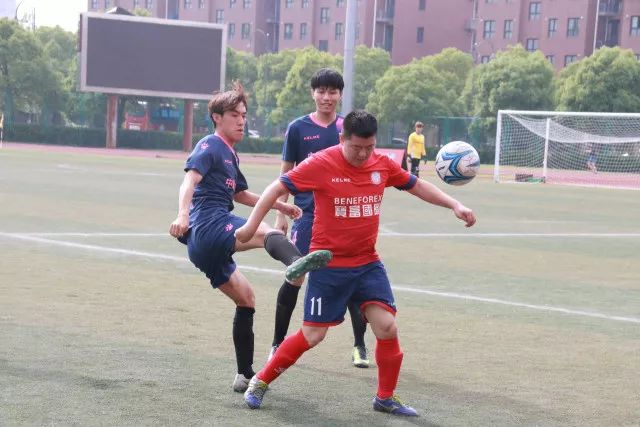 利物浦计划1.1亿英镑求购巴尔科拉，巴黎坚持1.45亿高价